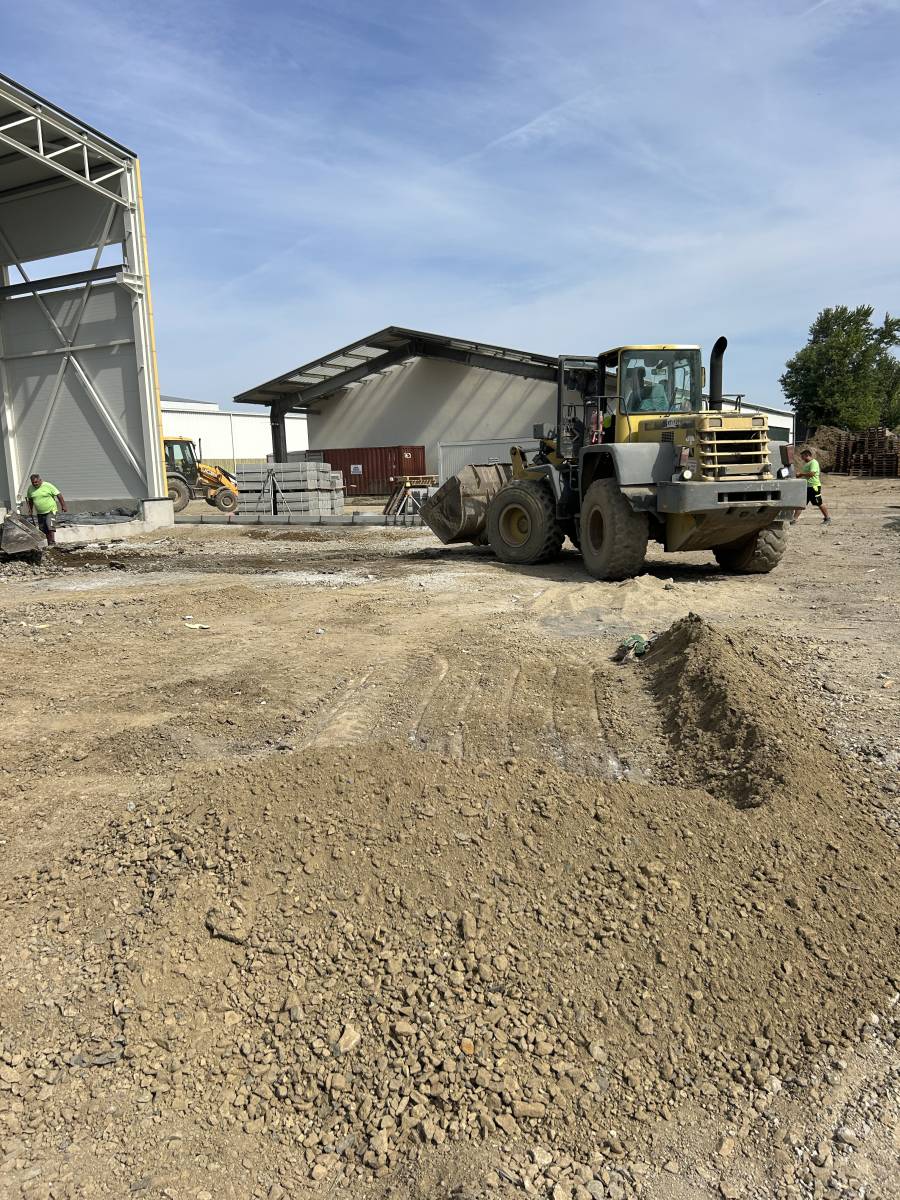 deni-aszfalt-gepi-foldmunka (1)