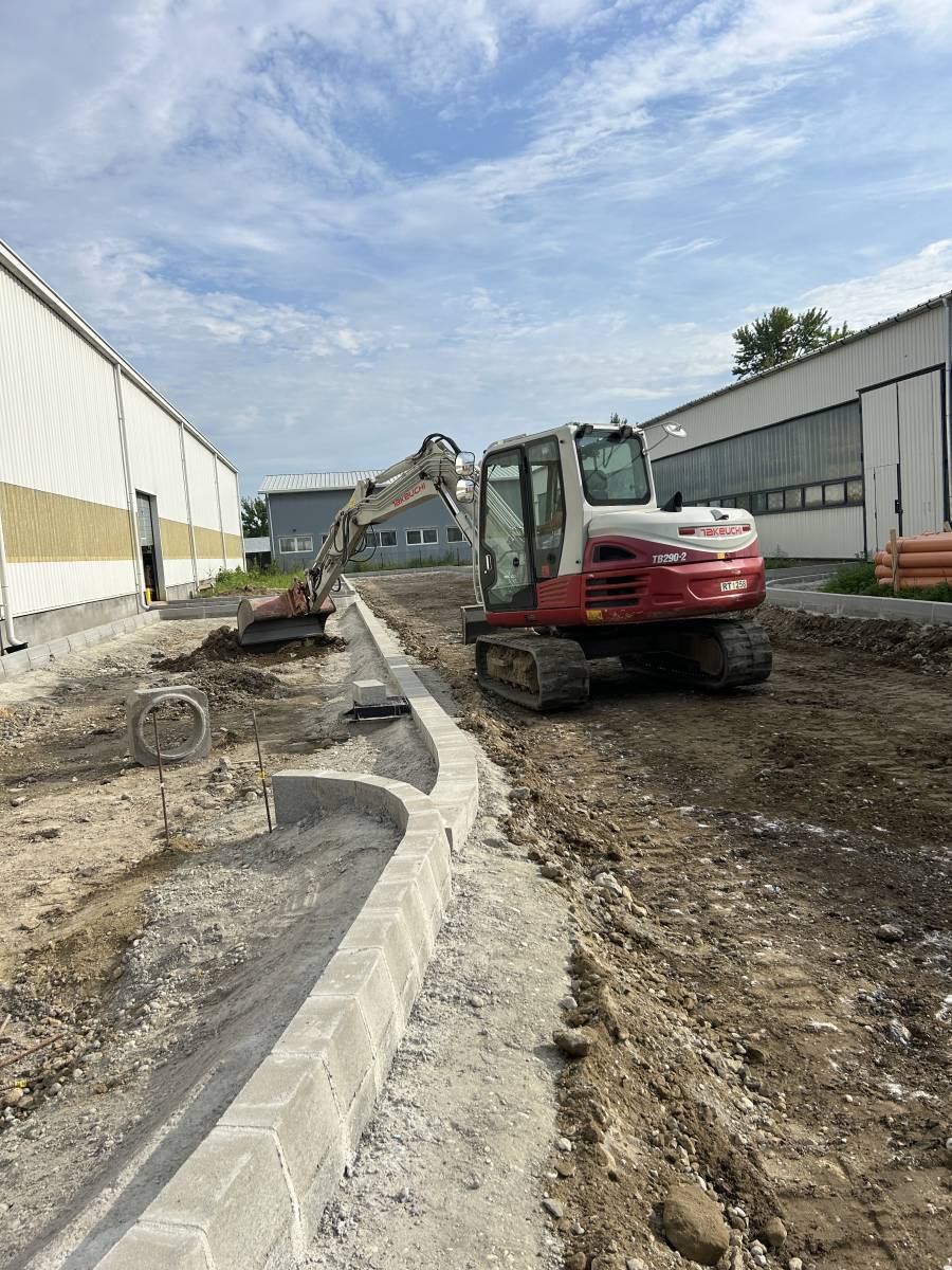 deni-aszfalt-gepi-foldmunka (3)